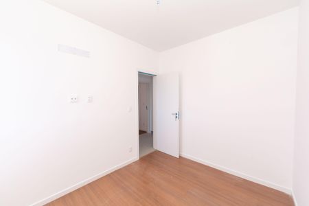 Apartamento à venda com 84m², 3 quartos e 2 vagas Apartamento à venda com 84m², 3 quartos e 2 vagasQuarto