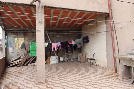 Casa para alugar com 30m², 1 quarto e sem vagaQuintal 