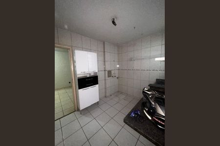 Cozinha de apartamento para alugar com 3 quartos, 60m² em Brasil, Uberlândia