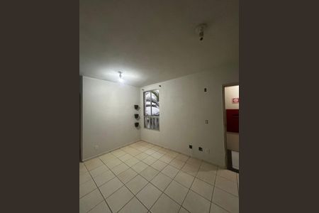 Sala de apartamento para alugar com 3 quartos, 60m² em Brasil, Uberlândia