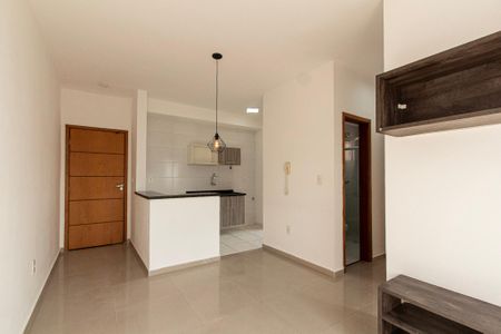 Apartamento para alugar com 75m², 2 quartos e 1 vagaSala