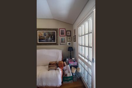 Casa à venda com 259m², 3 quartos e 2 vagasSala