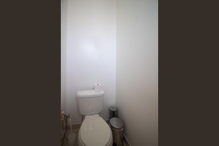 Casa à venda com 259m², 3 quartos e 2 vagasBanheiro Social