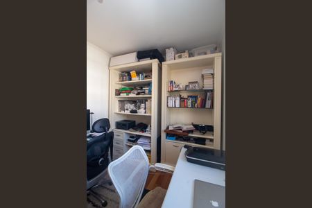 Casa à venda com 259m², 3 quartos e 2 vagasQuarto 2