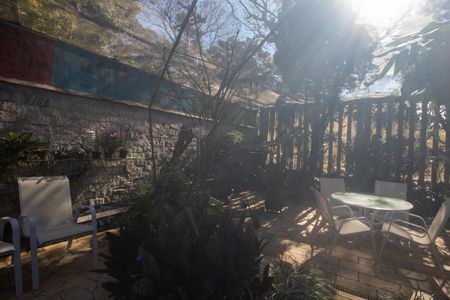 Casa à venda com 259m², 3 quartos e 2 vagasQuintal