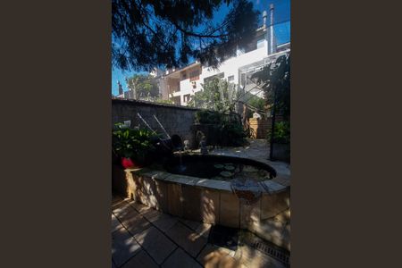 Casa à venda com 259m², 3 quartos e 2 vagasQuintal