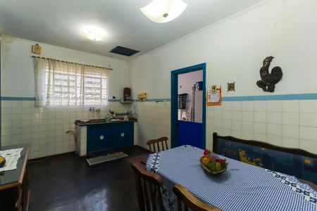 Casa à venda com 120m², 3 quartos e 3 vagas Casa à venda com 120m², 3 quartos e 3 vagasCozinha
