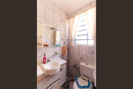 Casa à venda com 120m², 3 quartos e 3 vagas Casa à venda com 120m², 3 quartos e 3 vagasBanheiro