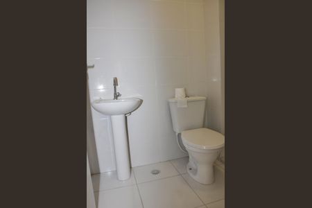 Apartamento para alugar com 42m², 2 quartos e 1 vaga Apartamento para alugar com 42m², 2 quartos e 1 vagaBanheiro Social