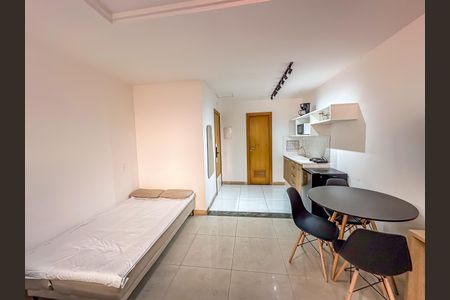 Studio à venda com 32m², 1 quarto e sem vagaStudio