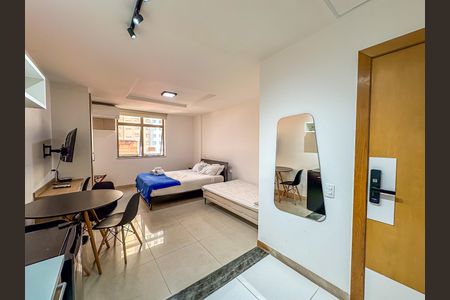 Studio à venda com 32m², 1 quarto e sem vagaStudio