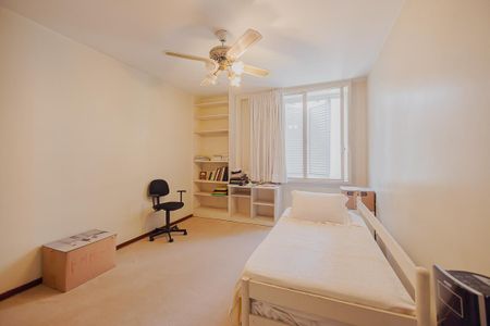 Apartamento à venda com 291m², 3 quartos e 2 vagasQuarto 1