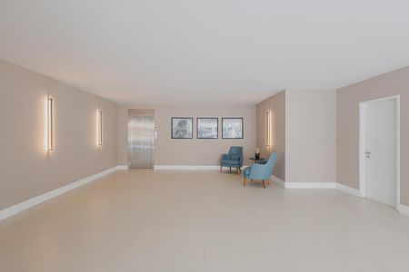 Apartamento à venda com 291m², 3 quartos e 2 vagasHall social