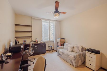 Apartamento à venda com 291m², 3 quartos e 2 vagasQuarto 2