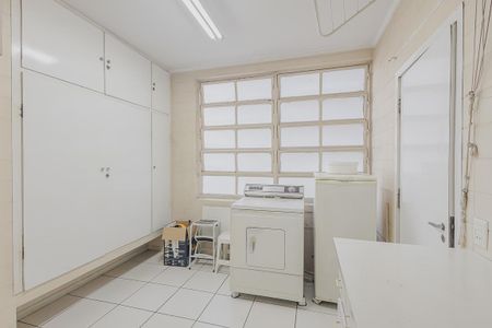 Apartamento à venda com 291m², 3 quartos e 2 vagasÁrea de Serviço