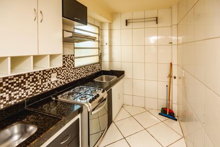 Apartamento à venda com 48m², 2 quartos e 1 vagaCozinha