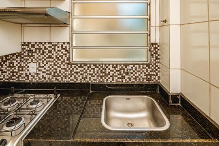 Apartamento à venda com 48m², 2 quartos e 1 vagaCozinha