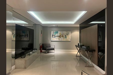 Apartamento à venda com 35m², 1 quarto e 1 vagaHall de entrada