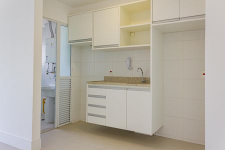 Apartamento à venda com 52m², 2 quartos e 2 vagas Apartamento à venda com 52m², 2 quartos e 2 vagasCozinha e Área de Serviço