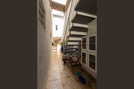 Casa à venda com 129m², 4 quartos e 2 vagas Casa à venda com 129m², 4 quartos e 2 vagasQuintal Lateral