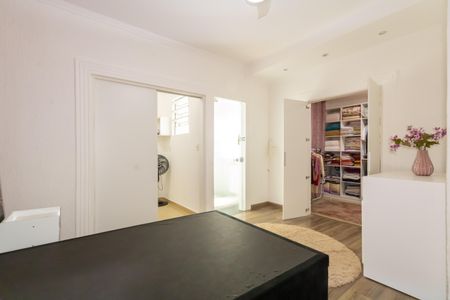 Casa à venda com 129m², 4 quartos e 2 vagas Casa à venda com 129m², 4 quartos e 2 vagasSuíte 1