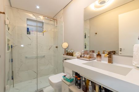 Casa à venda com 129m², 4 quartos e 2 vagas Casa à venda com 129m², 4 quartos e 2 vagasBanheiro 3