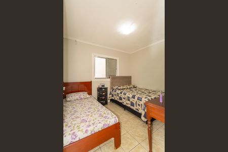 Casa à venda com 129m², 4 quartos e 2 vagas Casa à venda com 129m², 4 quartos e 2 vagasQuarto