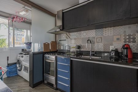 Apartamento à venda com 71m², 2 quartos e 1 vagaCozinha e Área de Serviço