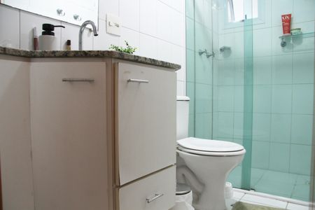 Apartamento à venda com 76m², 3 quartos e 2 vagasBanheiro Social