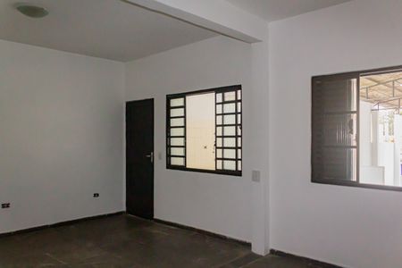 Casa para alugar com 200m², 1 quarto e 5 vagas Casa para alugar com 200m², 1 quarto e 5 vagasSuíte