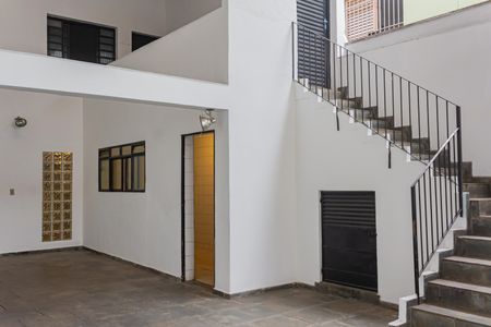 Casa para alugar com 200m², 1 quarto e 5 vagas Casa para alugar com 200m², 1 quarto e 5 vagasÁrea de Serviço