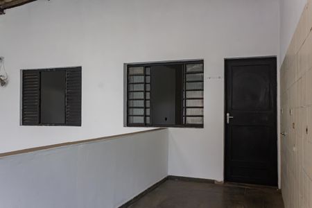 Casa para alugar com 200m², 1 quarto e 5 vagas Casa para alugar com 200m², 1 quarto e 5 vagasVaranda