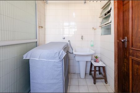 Apartamento à venda com 97m², 3 quartos e 1 vagaÁrea de serviço