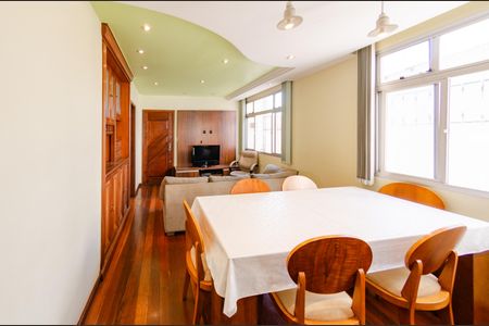 Sala de apartamento à venda com 3 quartos, 97m² em Padre Eustáquio, Belo Horizonte