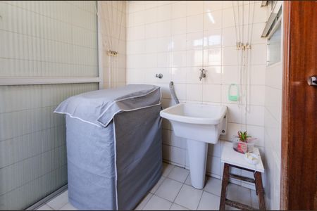 Apartamento à venda com 97m², 3 quartos e 1 vagaÁrea de serviço