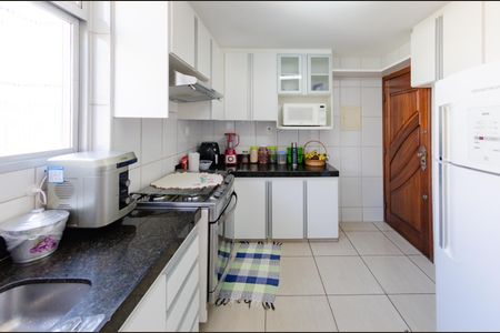 Apartamento à venda com 97m², 3 quartos e 1 vagaCozinha