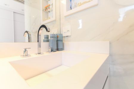 Apartamento à venda com 123m², 3 quartos e 2 vagasBanheiro da Suíte 1