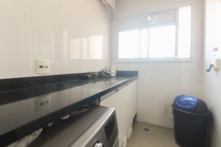 Apartamento à venda com 123m², 3 quartos e 2 vagasÁrea de Serviço