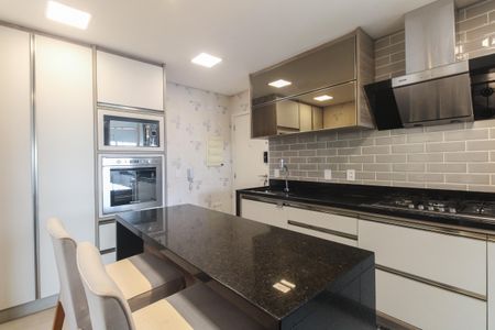 Apartamento à venda com 123m², 3 quartos e 2 vagasCozinha