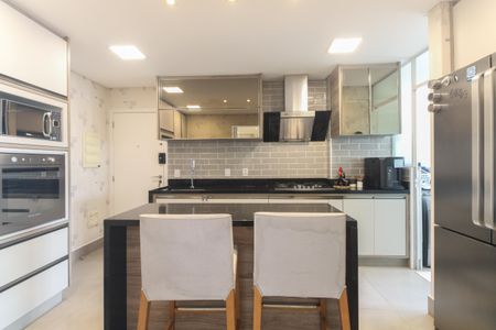 Apartamento à venda com 123m², 3 quartos e 2 vagasCozinha