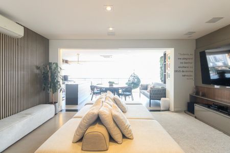 Apartamento à venda com 123m², 3 quartos e 2 vagasSala