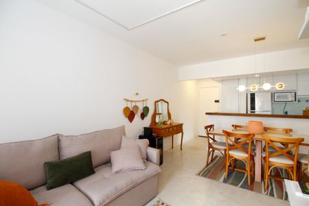 Sala  de apartamento à venda com 2 quartos, 66m² em Sumaré, São Paulo