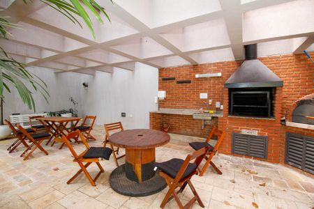 Apartamento à venda com 66m², 2 quartos e 1 vagaÁrea Comum - Churrasqueira