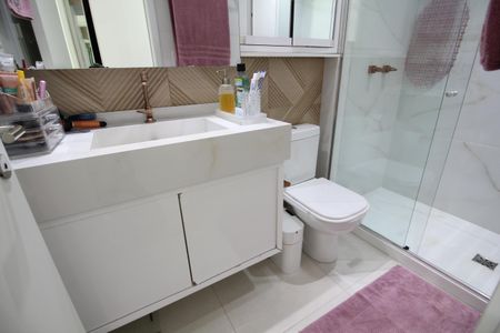 Apartamento para alugar com 225m², 4 quartos e 2 vagasBanheiro da Suíte