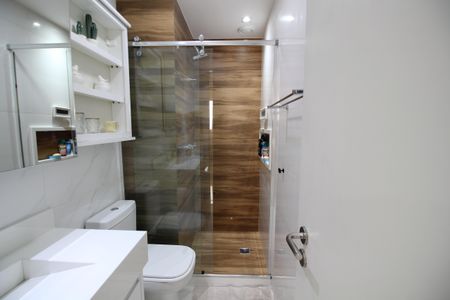 Apartamento para alugar com 225m², 4 quartos e 2 vagasBanheiro Social