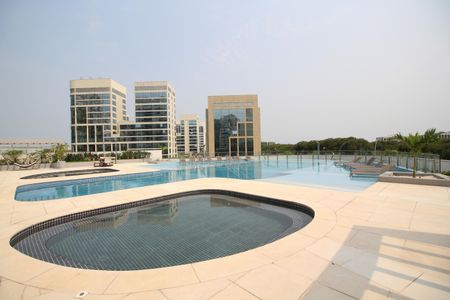 Apartamento para alugar com 225m², 4 quartos e 2 vagasÁrea Comum - Piscina