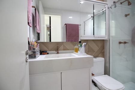 Apartamento para alugar com 225m², 4 quartos e 2 vagasBanheiro da Suíte