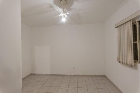 Casa à venda com 250m², 4 quartos e 3 vagasQuarto 2