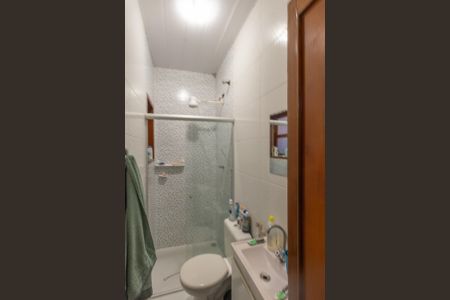 Casa à venda com 250m², 4 quartos e 3 vagasCasa 2- Banheiro