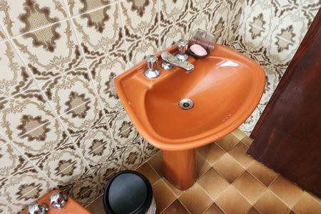 Casa à venda com 137m², 3 quartos e 3 vagas Casa à venda com 137m², 3 quartos e 3 vagasBanheiro da Suíte